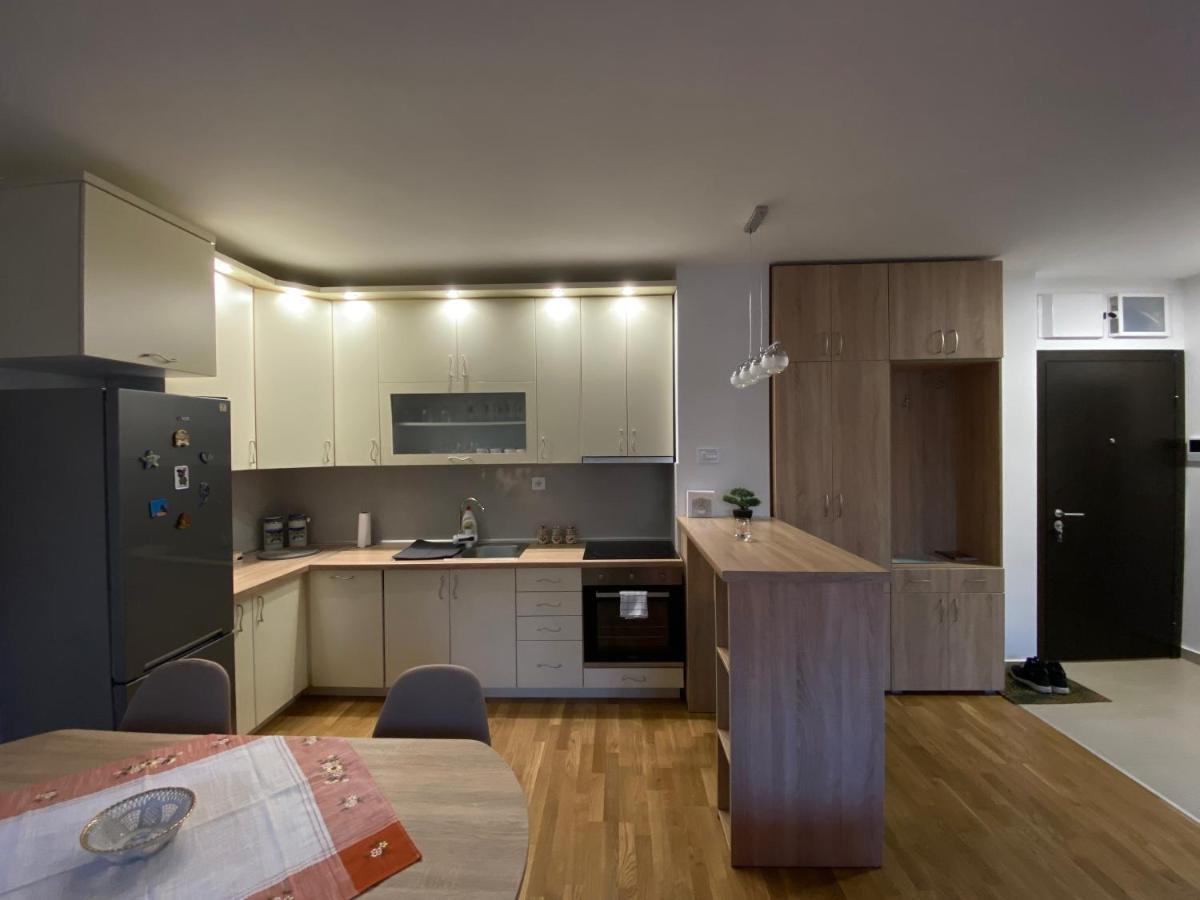 Lux Advent Apartment Subotica Ngoại thất bức ảnh